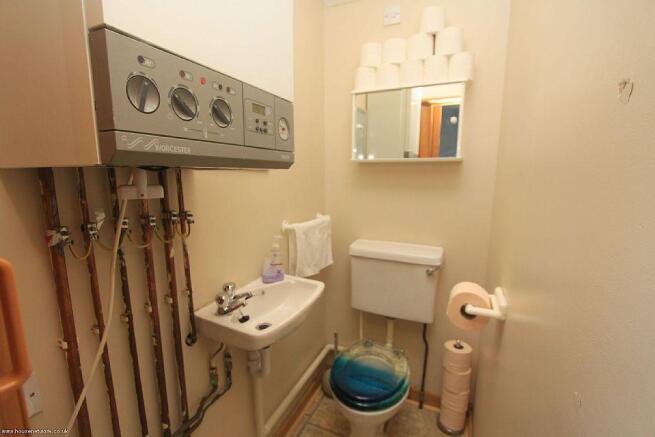 En Suite W.C. to  bedroom 3