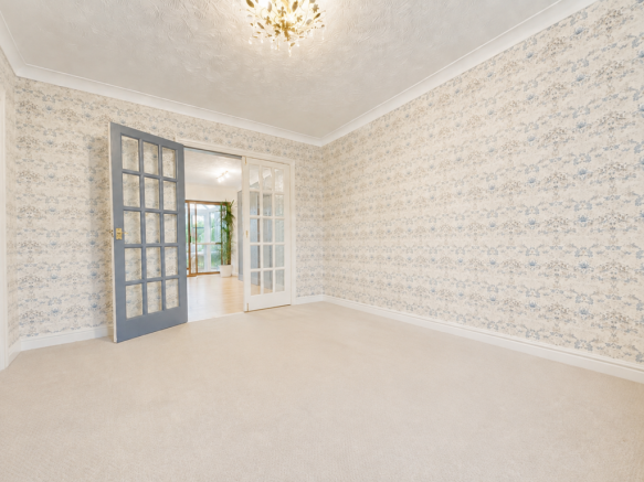 3 bed Detached Bungalow for sale Image 6