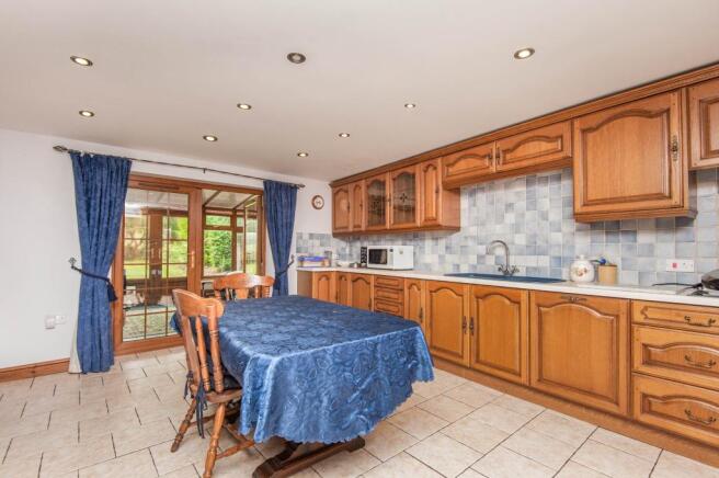 Kitchen/Breakfast Ro