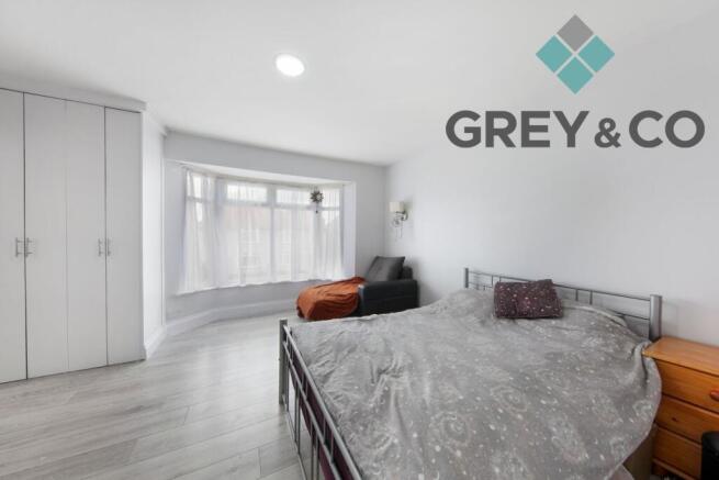 Woodfield Avenue, Wembley, Greater London, HA0 photo 4