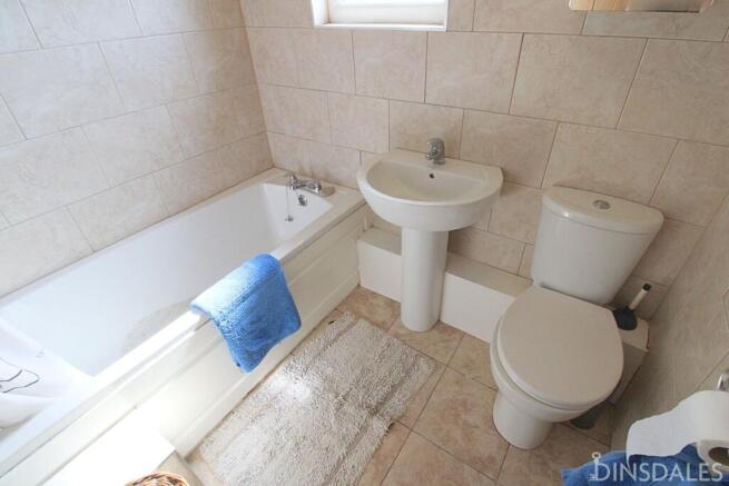 3 bed Semi-Detached for sale Image 4