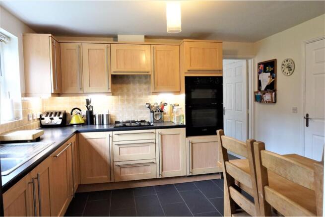 Kitchen / Breakfast