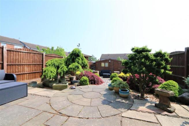 LOW MAINTENANCE REAR GARDEN