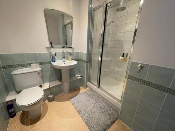 En-suite Bathroom