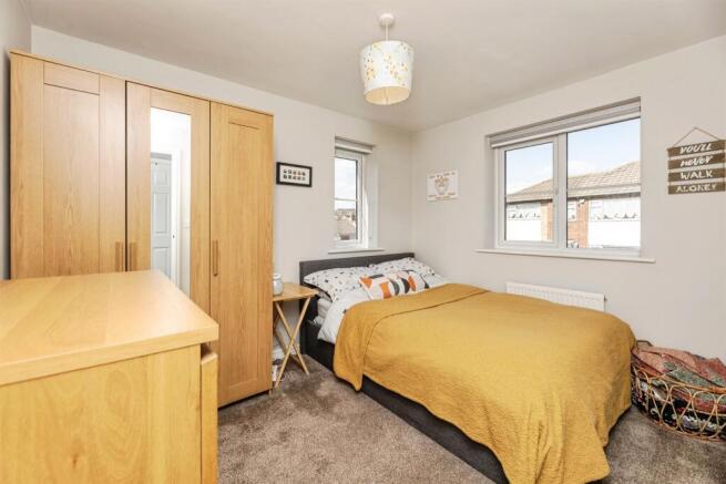 3 bed Detached for sale Image 12