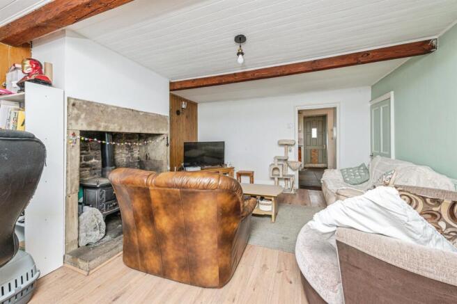 3 bed Terraced for sale Image 5