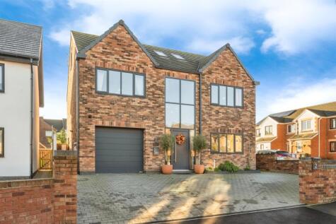 The Farmstead, Bolton-Upon-Dearne, Rotherham