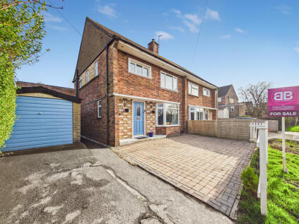 The Crescent, Princes Risborough, Buckinghamshire