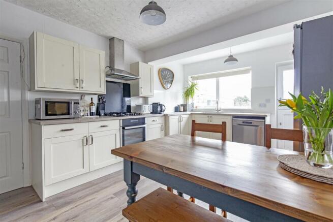 Kitchen-2.jpg