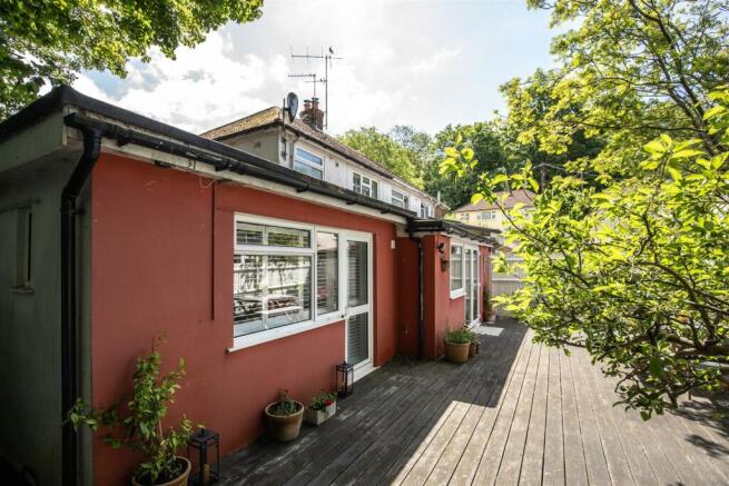 1 Winterbourne Close, Lewes Bn7 1JY-13.jpg