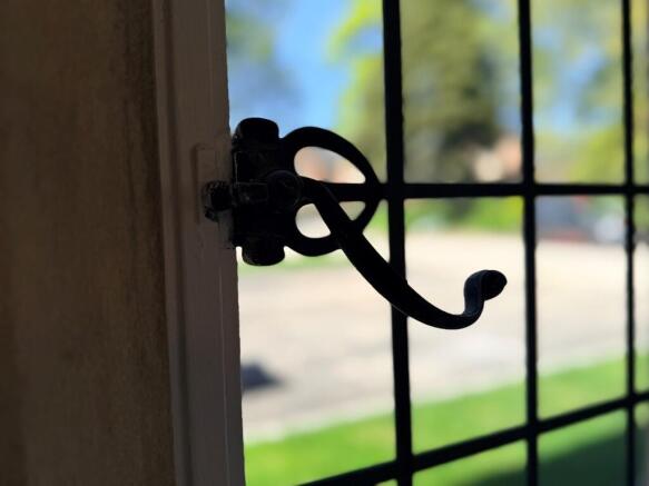 Window fittings