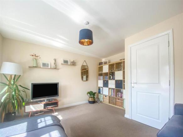 Lounge/Bedroom Four