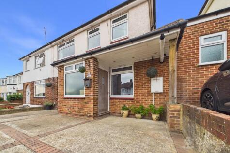 Warren Way, Folkestone, CT19