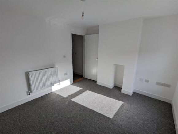 Main Bedroom 2.jpg