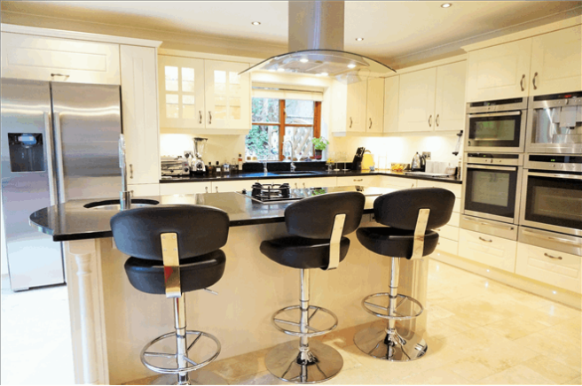 Kitchen / Breakfast