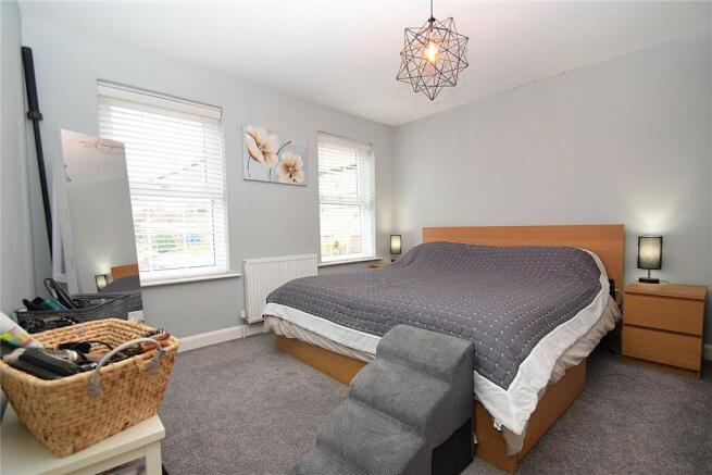 3 bed Terraced for sale Image 11