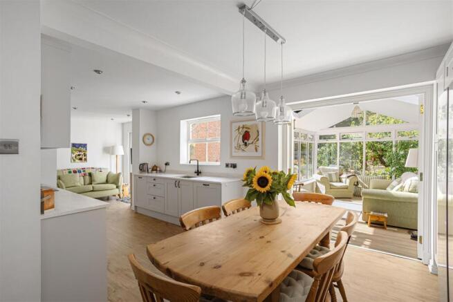 43_Lime_Tree_Avenue16.jpg