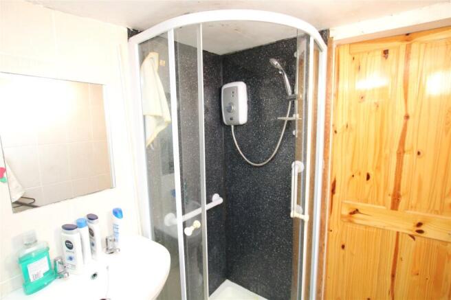 Bedroom 1 En-Suite