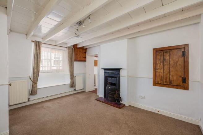 3 bed Terraced for sale Image 4