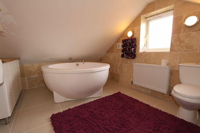 En-suite Bathroom