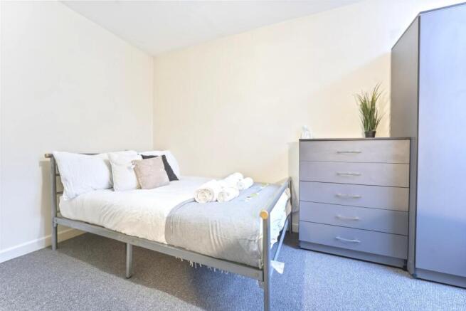 65038-357454-hfqo2L-o2NyA1uxRVuo225FfobzxwwY8Qyjdl