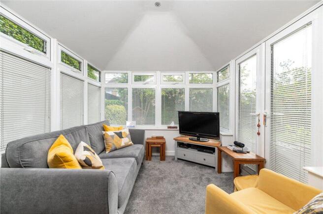 4 bed Detached for sale Image 11