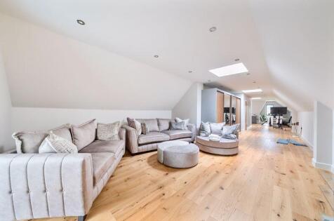 Satin Heights, Haydn Avenue, Purley