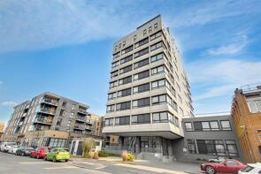 Flat 60, 1 Skyline Apartments, The Causeway, Castle, Worthing BN12 6FA