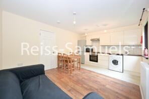 62, Oxley Close, London SE1 5HN