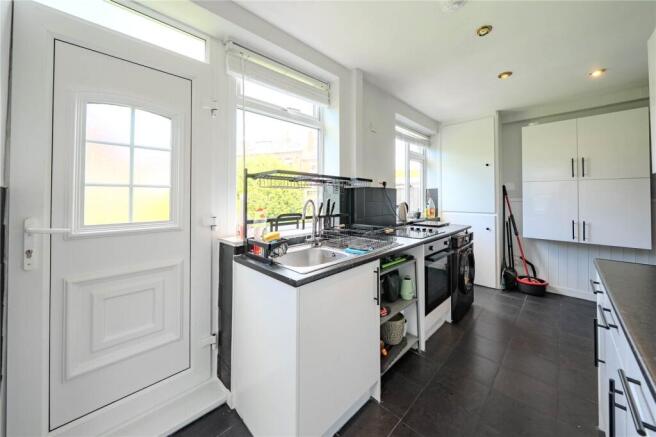 2 bed Semi-Detached for sale Image 6