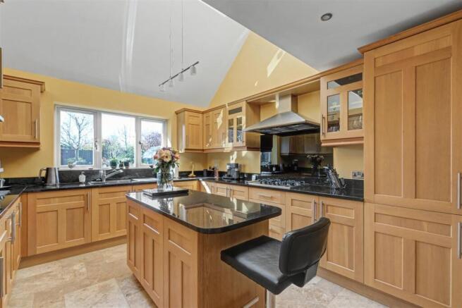 Dining/Living Kitchen