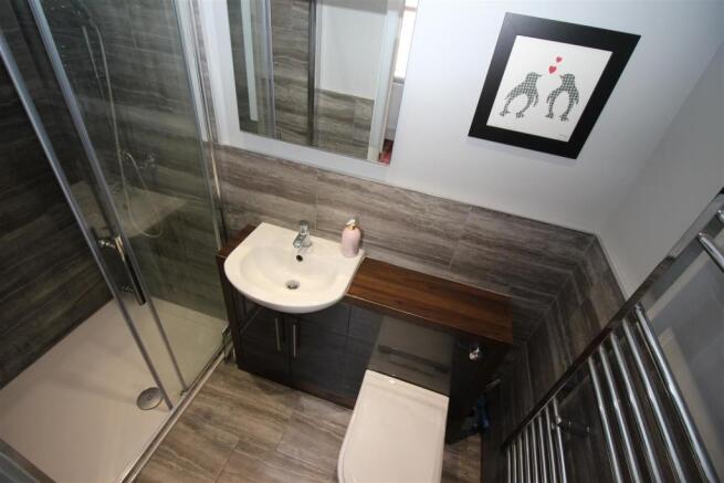 Master En-Suite