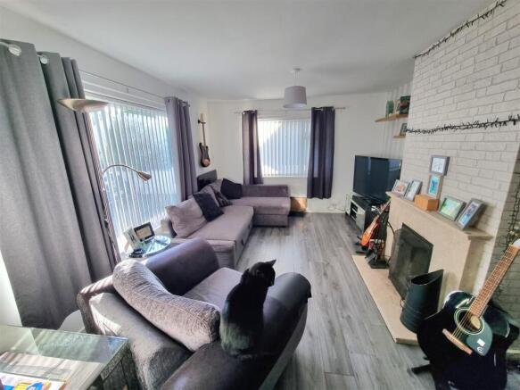 Sitting room.jpg