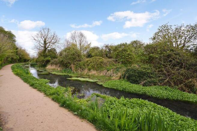 Canal to Rear