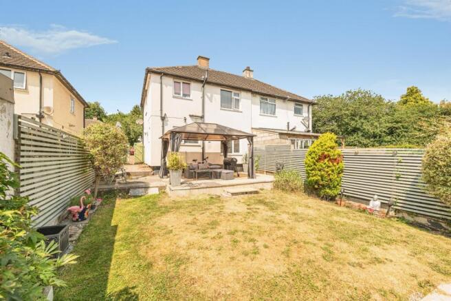 3 bed Semi-Detached for sale Image 11
