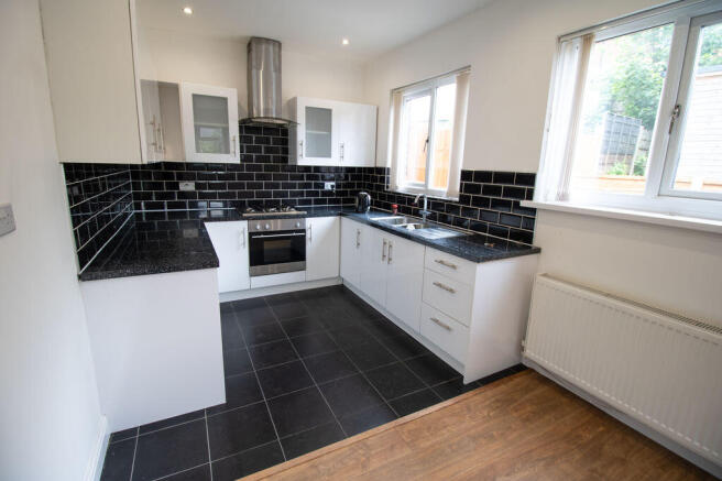 Davies Street, Kearsley, Bolton, BL4 8DX photo 4