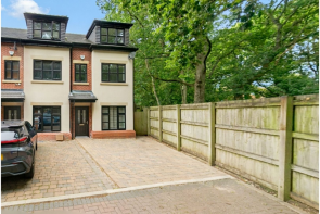 23, Woodland Grange, Manchester M28 7AS
