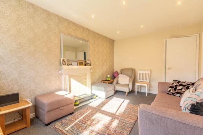 Stead Hill Way, Thackley, Bradford, West Yorkshire, BD10 photo 4