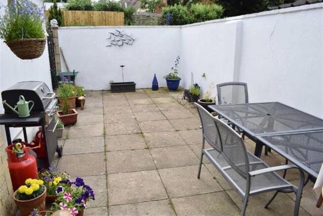 Front Courtyard Garden