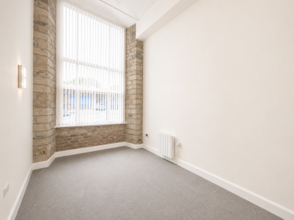 2 bed Flat to rent Image 7