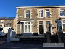 22, Davies Street, Porth CF39 0DB