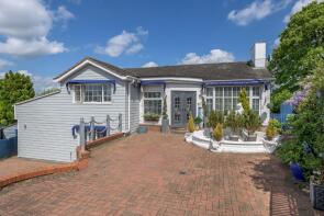 13, Chalton Heights, Luton LU4 9UF