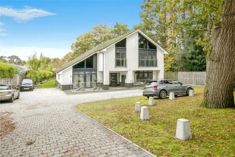 Ringwood Road, Ferndown, Dorset, BH22