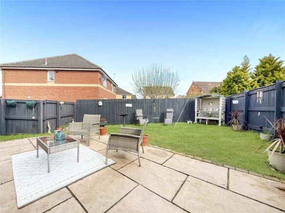 3 bed House for sale Image 4