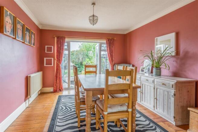 22 Holmes Avenue-10.jpg