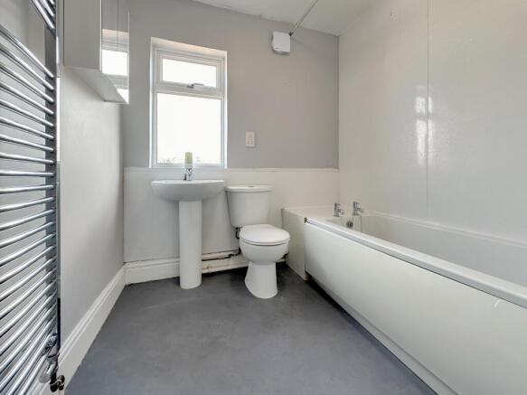 3 bed Terraced for sale Image 8