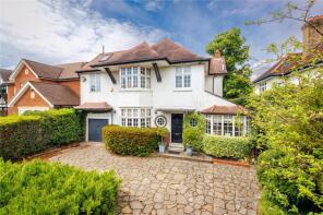 28, Gills Hill, Radlett WD7 8BZ