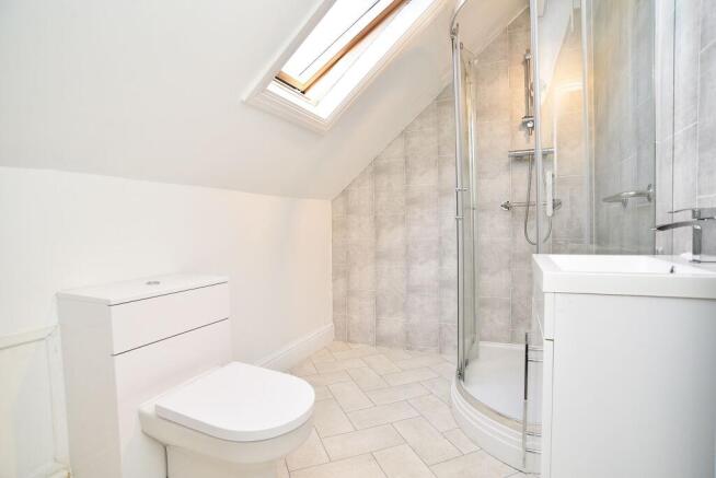 3 bed Terraced for sale Image 11