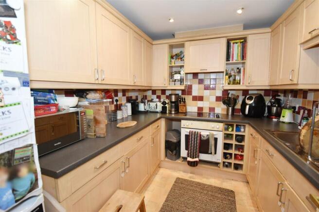 Kitchen.jpg