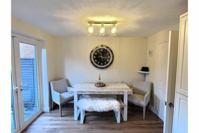 Kitchen/Dining Room